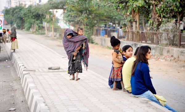 Beggars Rent Poor Kids For As Low As Rs 100 And Use Them To Get ...