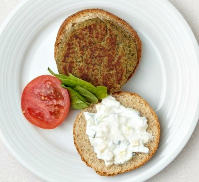 A Burger With A 'Garam Masala' Twist Won This Indian Girl An Invite To