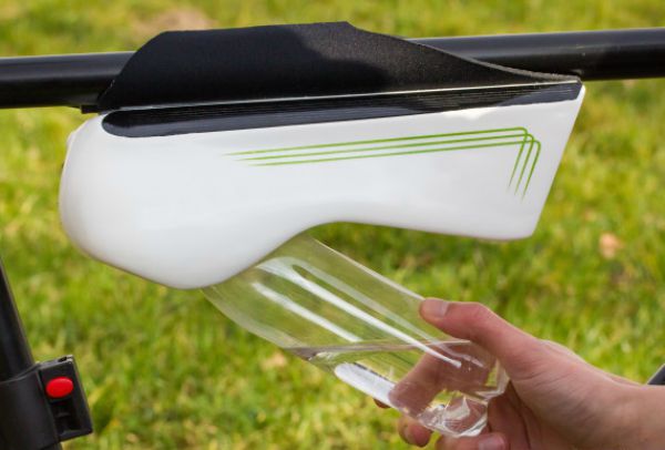 This device attached to the bike frame, converts air moisture to drinkable water