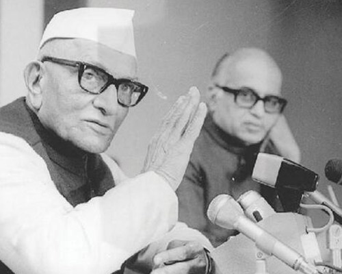 Morarji Desai with Lal Krishna Advani