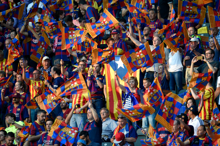 barcelone fans at champions league finals