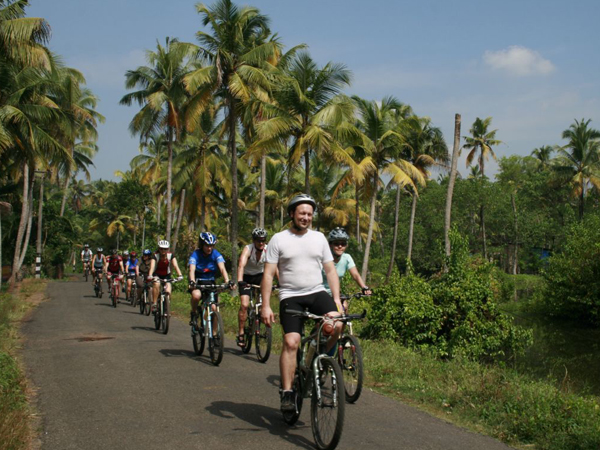 The 7 Best Cycling Routes In India