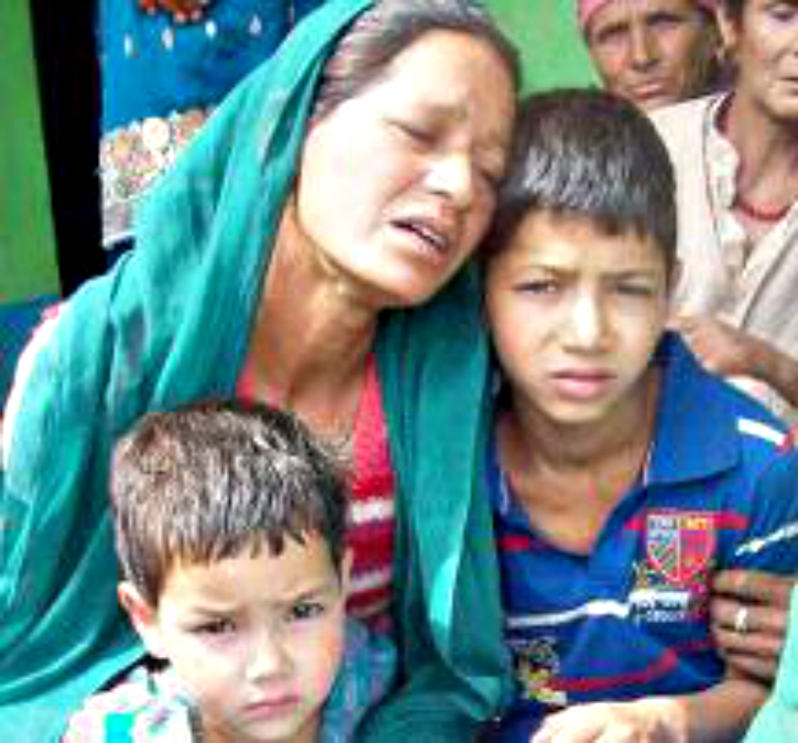 Wife and kids of deceased Havildar Prakash Chand at his village Siun in Himachal’s Mandi district.