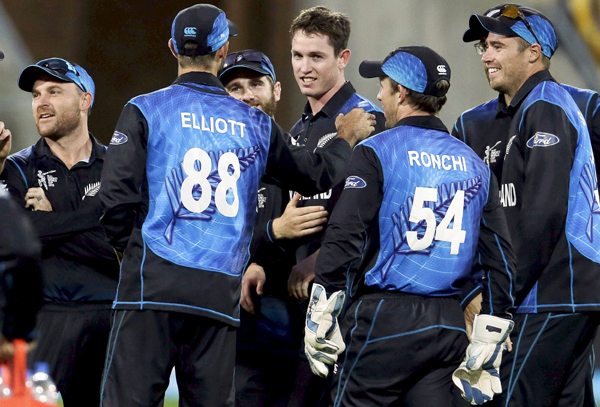 ICC Cricket World Cup 2015: Martin Guptill's Record 237* Sets Up New ...