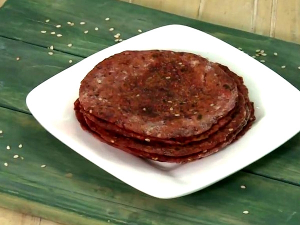 Healthy Beetroot And Sesame Roti Recipe