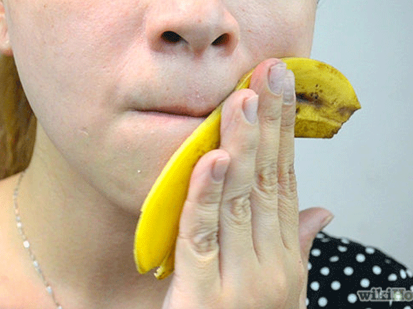 DIY Beauty Uses Of Banana Peels