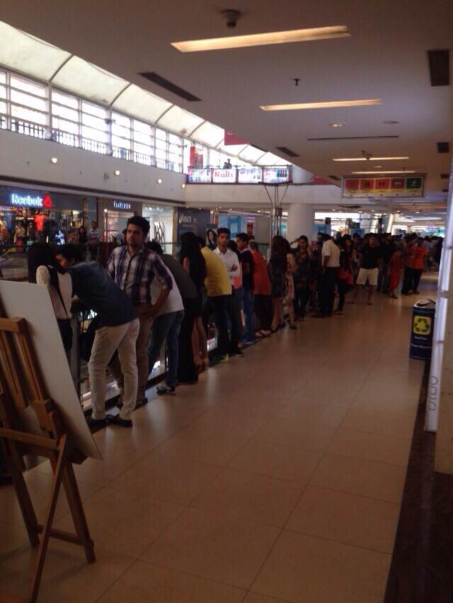There's No Gap In The GAP Queue. Delhiites Queue Up At The Newly Opened