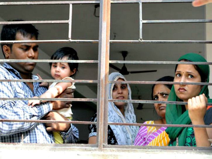 family locked inside their house by SDMC- Amar Ujala