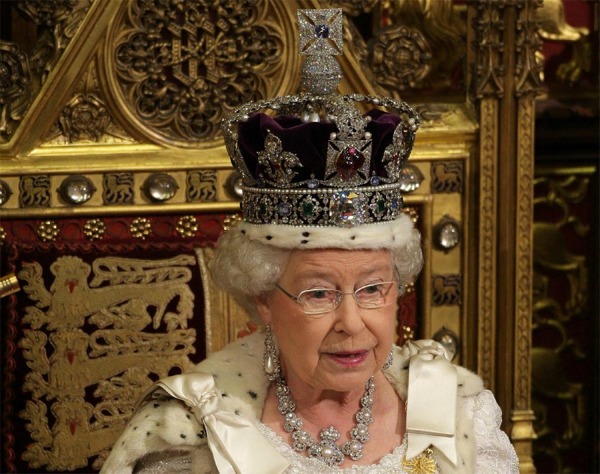 Queen Elizabeth II Koh-i-noor