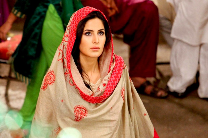 Deepika Becomes Highest Paid Actress In Bollywood. But It's Still The ...