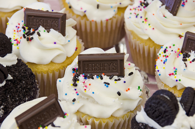 Hersheys cupcake