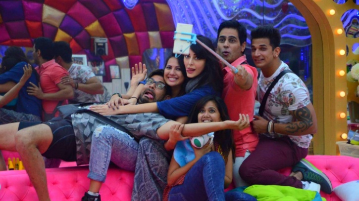 8 Reasons That Hint At Bigg 9 Complete Flop