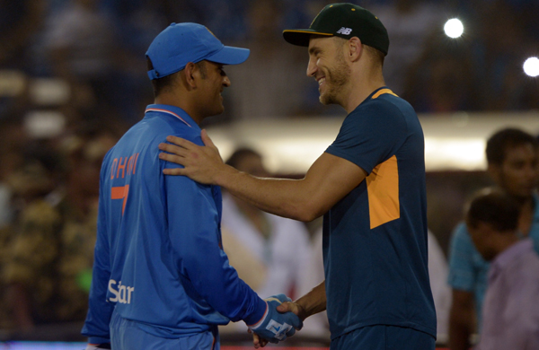 Dhoni with Du Plessis