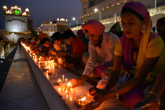 Celebrations Galore At The Golden Temple On The 411th Installation Day ...