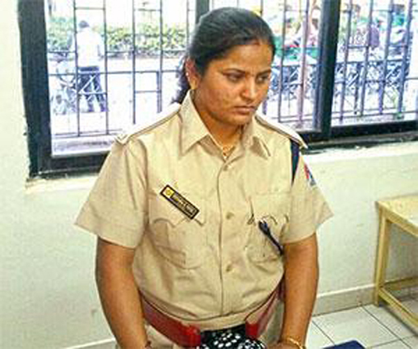 Gujarat Woman Poses As Police Constable To Impress Husband And In-Laws, Gets Arrested By Police 