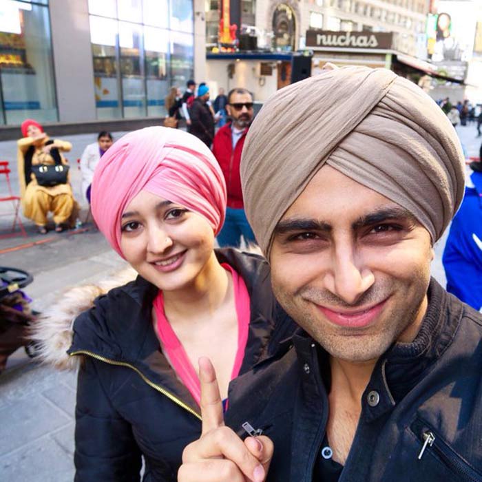 New Yorkers Line Up To Get Turban Experience On #WorldTubanDay