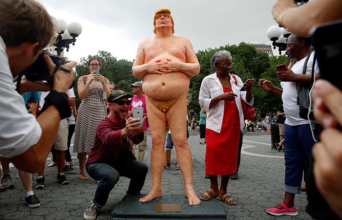 Naked Trump Statue