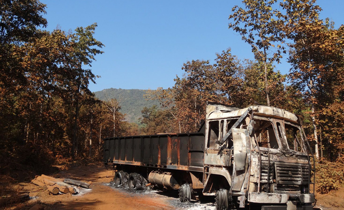 Maoists Torch Trucks