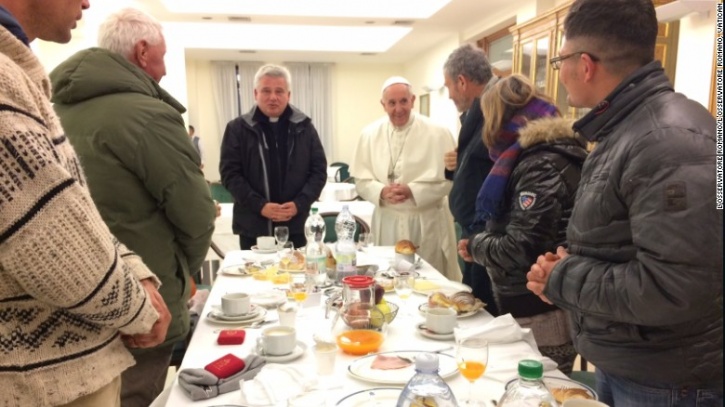 For His 80th Birthday, The Pope Ate Breakfast With The Homeless!