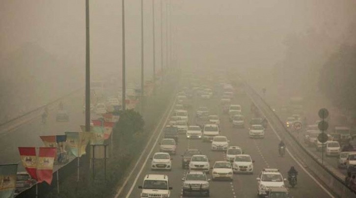 Delhi Smog and Pollution Levels
