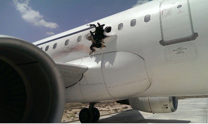 Pilots Managed To Landed A Plane Saving Hundreds
