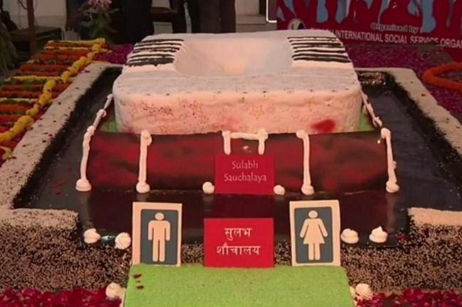 Anniversary Cakes | Save Upto Rs. 300 | Buy Online Wedding Anniversary Cake  - FNP