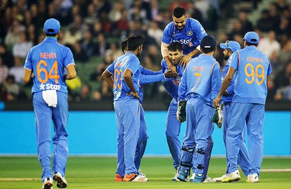 Indian team celebrating their win over Australia