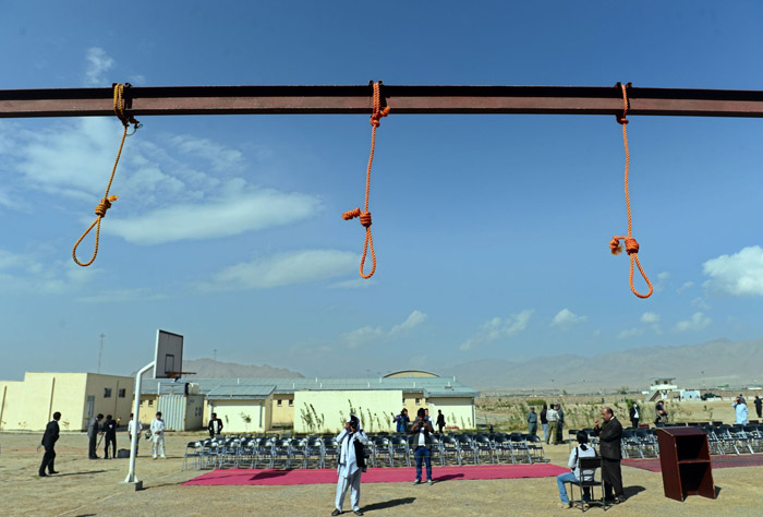 Pakistan, With 324 Executions In 2015, Ranks Third Worldwide