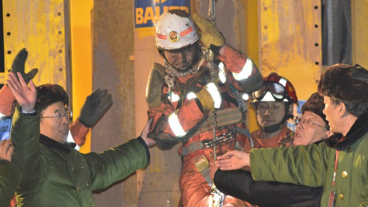 Four Chinese Men Get A Second Life After Being Trapped Inside A Collapsed Mine For 36 Days 