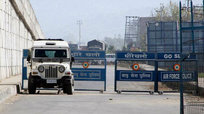 Air Force Police barricades Pathankot Airbase