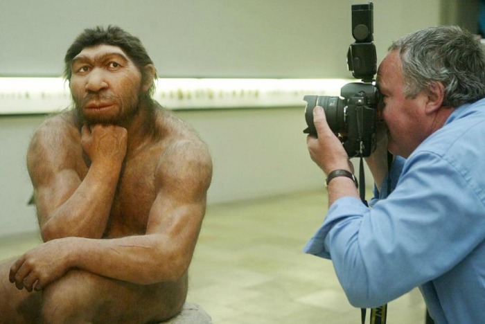 Neanderthals - representation