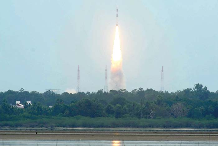 Isro To Launch Insat-3dr Weather Satellite In August