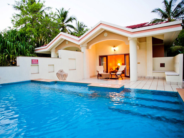 Villa_With_Personal_Pool
