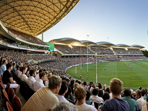 7 Reasons Why Adelaide Oval Is A Heaven for Cricket Lovers