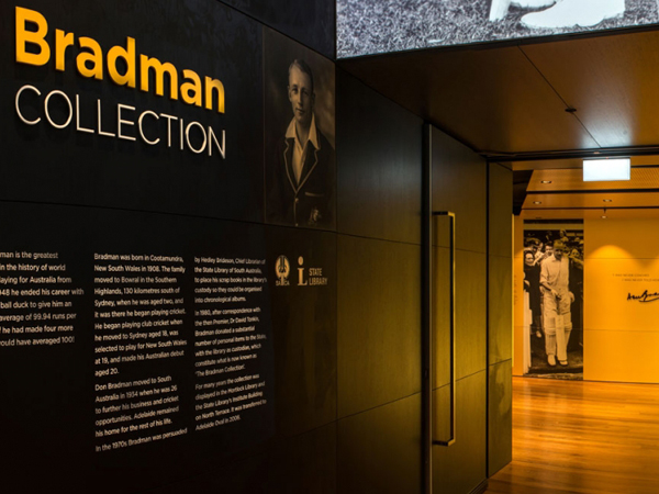 Bradman_Collection_Adelaide_Oval