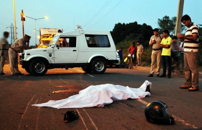 30,000 Lives Were Lost On Indian Roads Last One Year Alone Just Because Of Rash Driving 