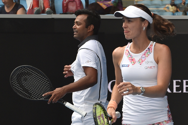 Paes and Hingis
