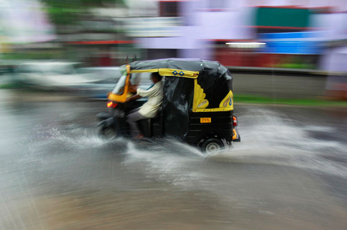 Mumbaikars Cheers As Pre-Monsoon Showers Hit The City