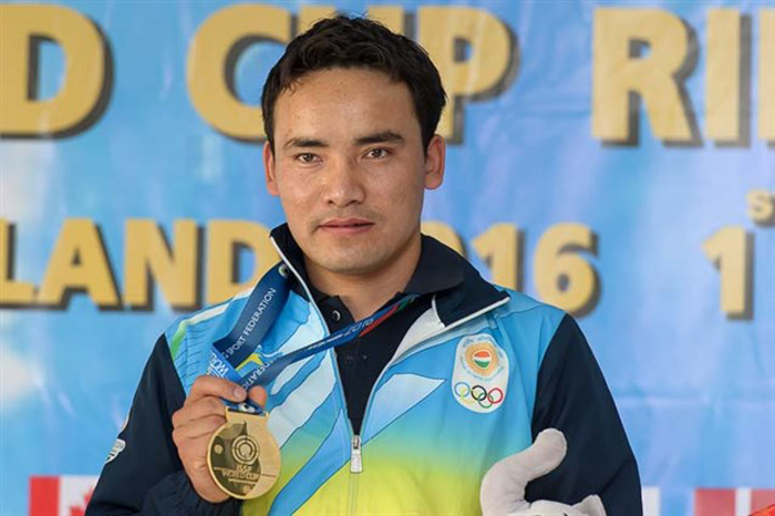 Jitu Rai with the gold medal in Bangkok