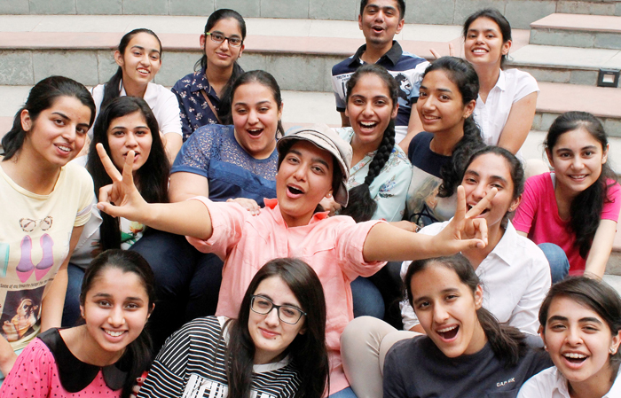 CBSE Class 10 Result: 96.21 Percent Qualify For Higher Education, Girls Outshine Boys bccl