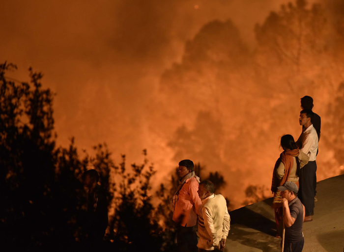 Collateral Damage Of Uttarakhand Forest Fire: Experts Warn Of  Faster Melting Of Glaciers 