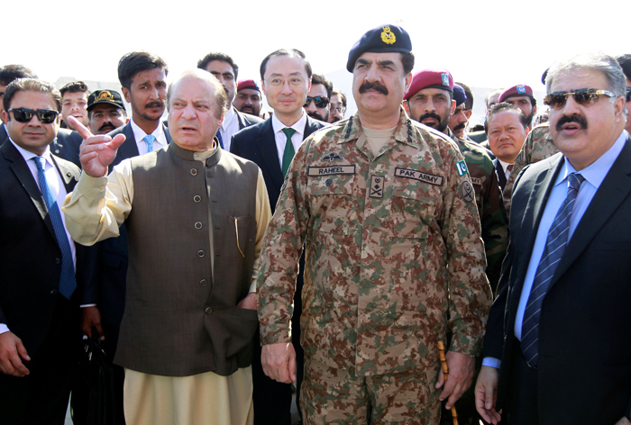 India's 'Familiar Enemy' Pak Army Chief Gen Sharif Begins ...