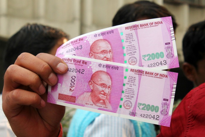 Devanagari Script On New Currencies