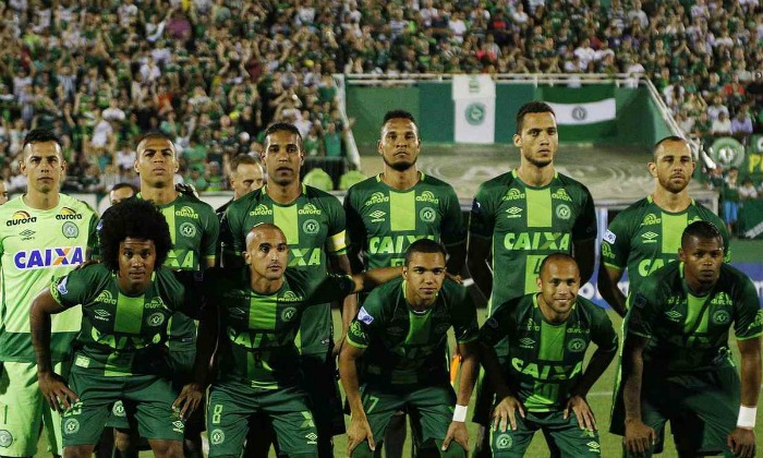 76 People Including Brazilian Club Footballers Killed In Medellin Plane ...