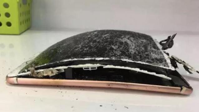 iPhone 7 blew up  2
