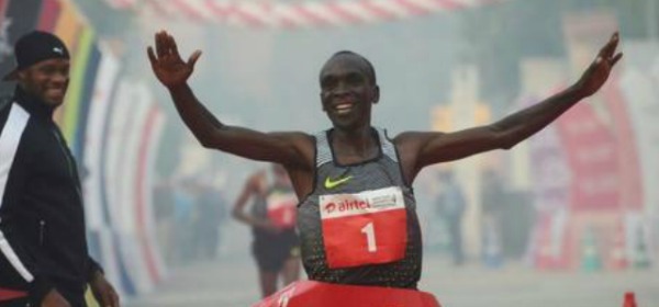 Braving The Pollution, Kenya's Olympic Champion Eliud Kipchoge Wins ...