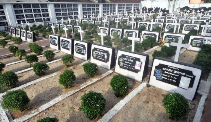 Tamil Nadu Woman Builds Her Own Tomb, Says She Doesn't Want To Be A ...