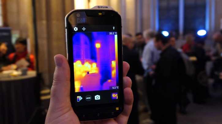 Meet The Toughest Phone On The Plane. CAT S60 Has Inbuilt Infra-Red Imaging And SOS Tech