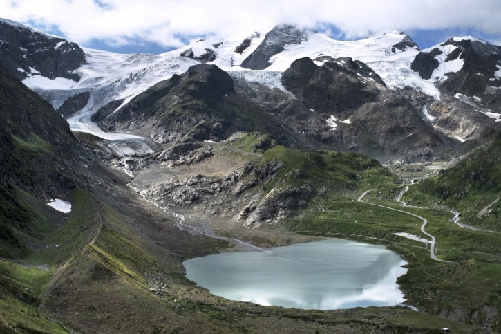 Switzerland’s Stein Glacier/ Balog