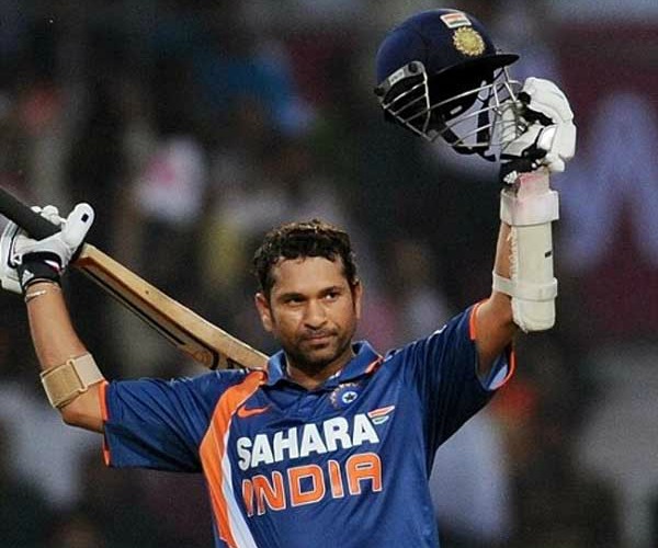 Happy B'Day Sachin Tendulkar - 15 Memorable Moments That Make The ...